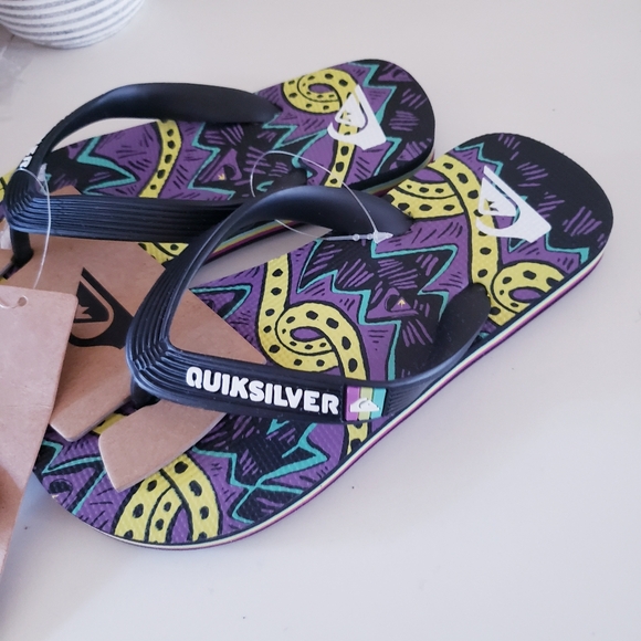 QUICKSILVER NWT Molokai Flip-Flops - Size 13 Youth - Picture 2 of 7